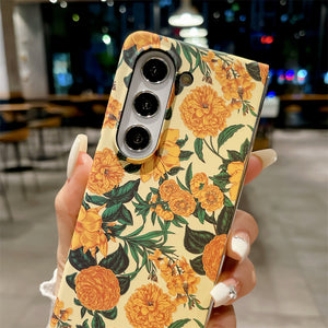 Samsuns Galaxy Z Fold 5 Ultra Thin Floral Hard Shell Case Cover