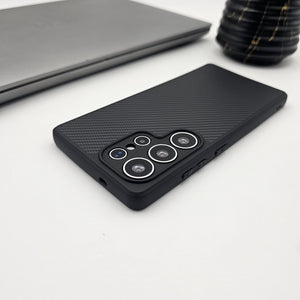 Samsung Galaxy S25 Ultra Carbon Fiber Texture Slim Case