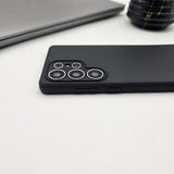 Samsung Galaxy S25 Ultra Carbon Fiber Texture Slim Case