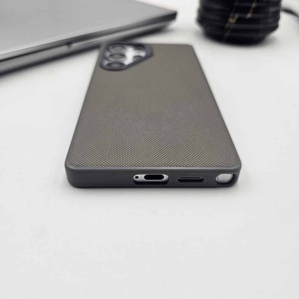 Samsung Galaxy S25 Ultra Frost Shield Slim Case Inside Velvet