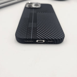 iPhone Carbon Fibre Feel Pattern With Magsafe Case