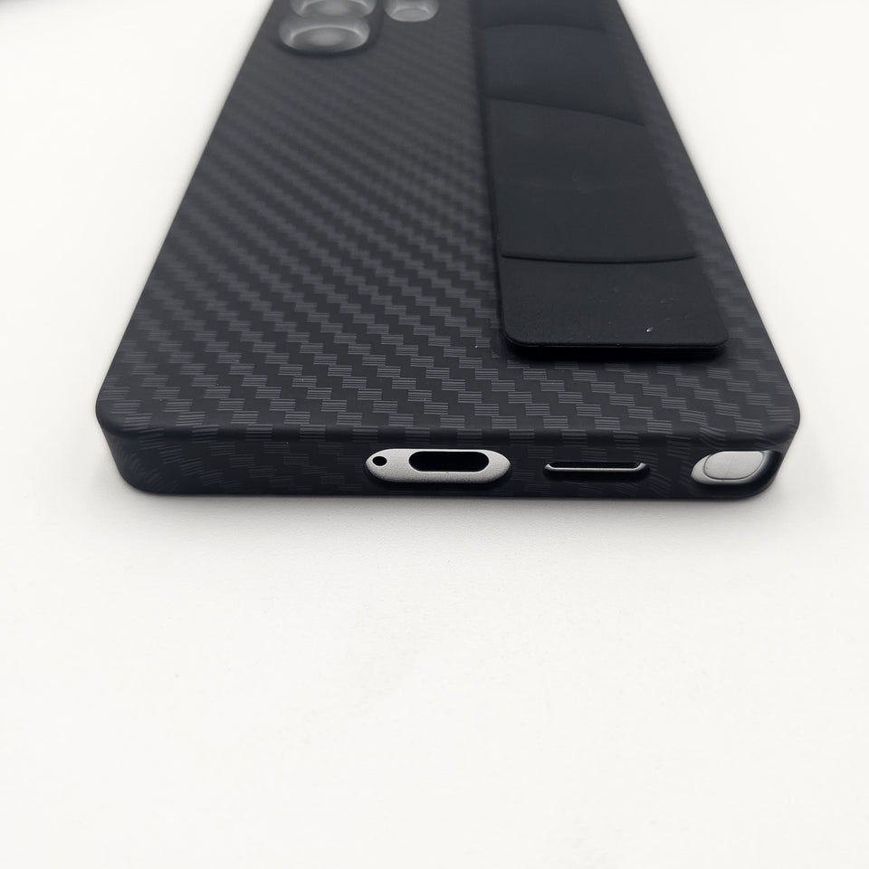 Samsung Galaxy S23 Ultra Carbon Fibre Wristband Camera Protection Case