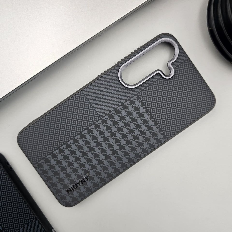 Samsung Galaxy S24 Carbon Fibre Pattern Slim Case