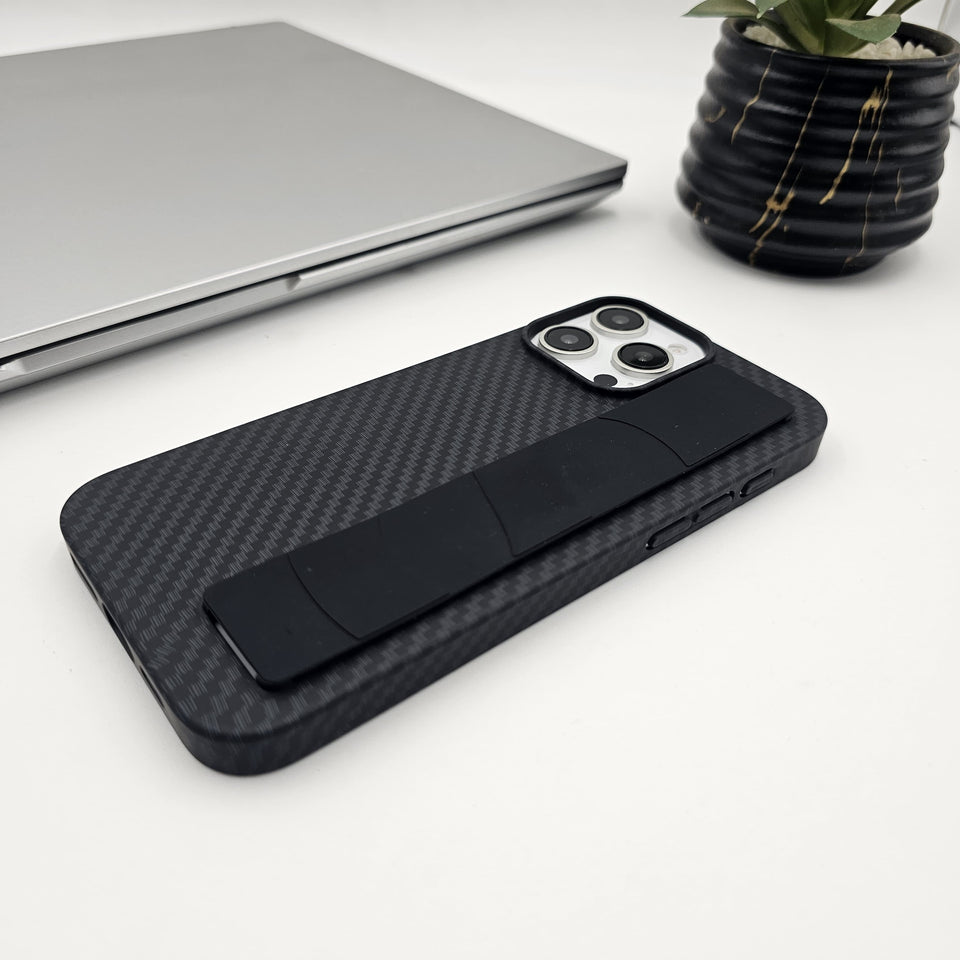 iPhone Carbon Fibre Wristband Matte Case
