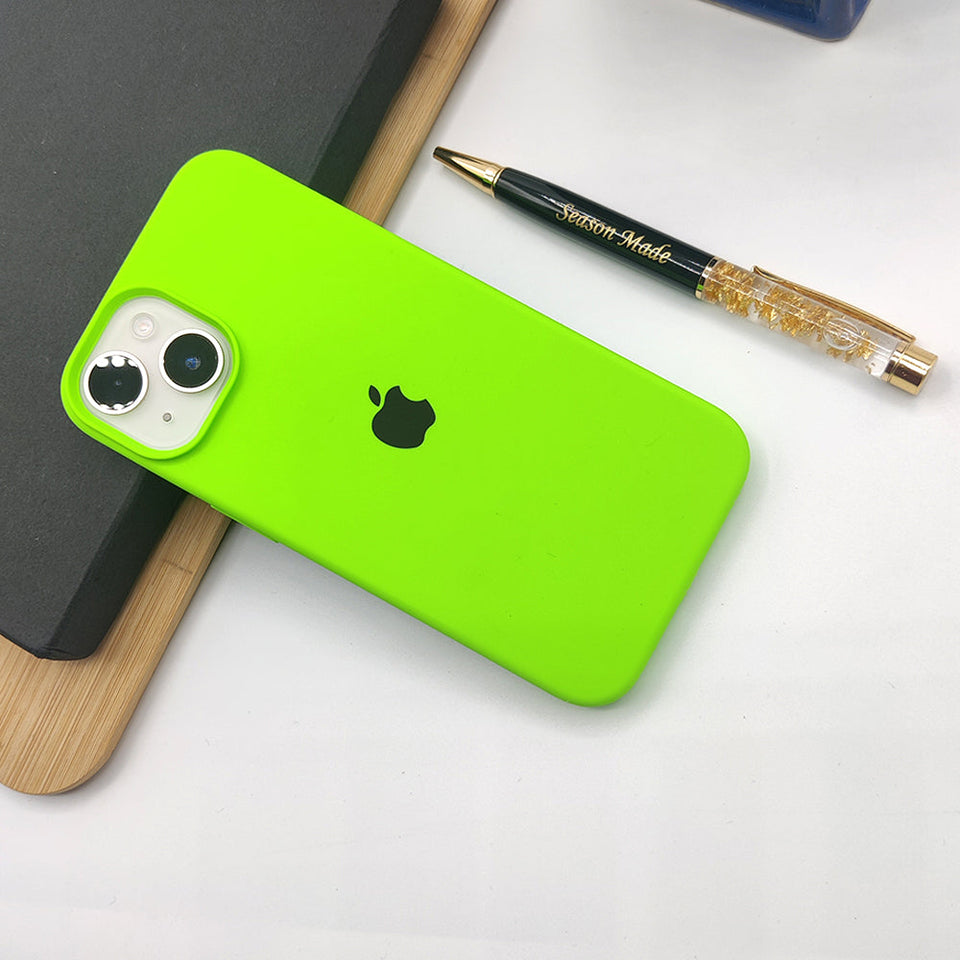 iPhone 15 Series Liquid Silicone Case Cover Neon Green