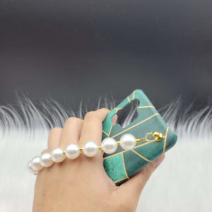 Green Geometric Pearl Holder Case Cover