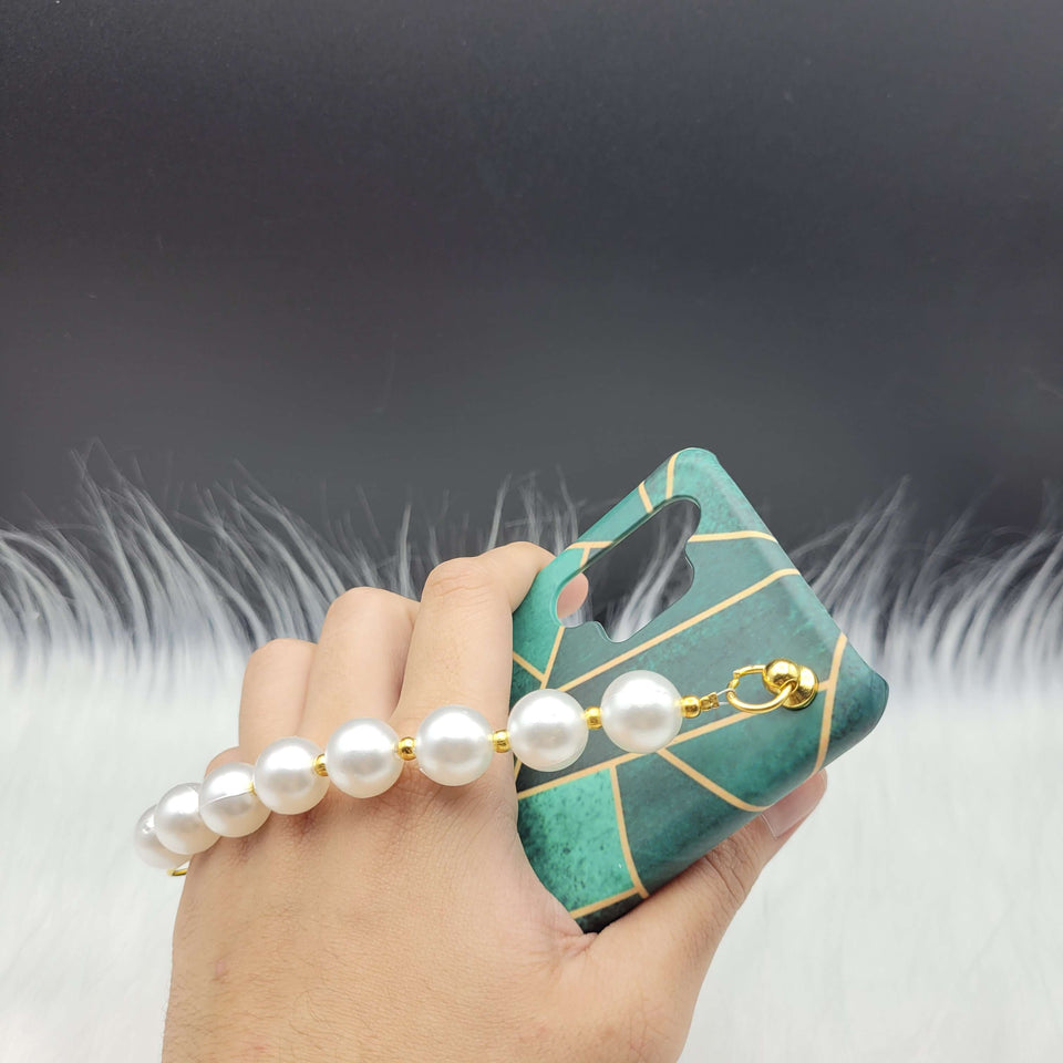 Green Geometric Pearl Holder Case Cover