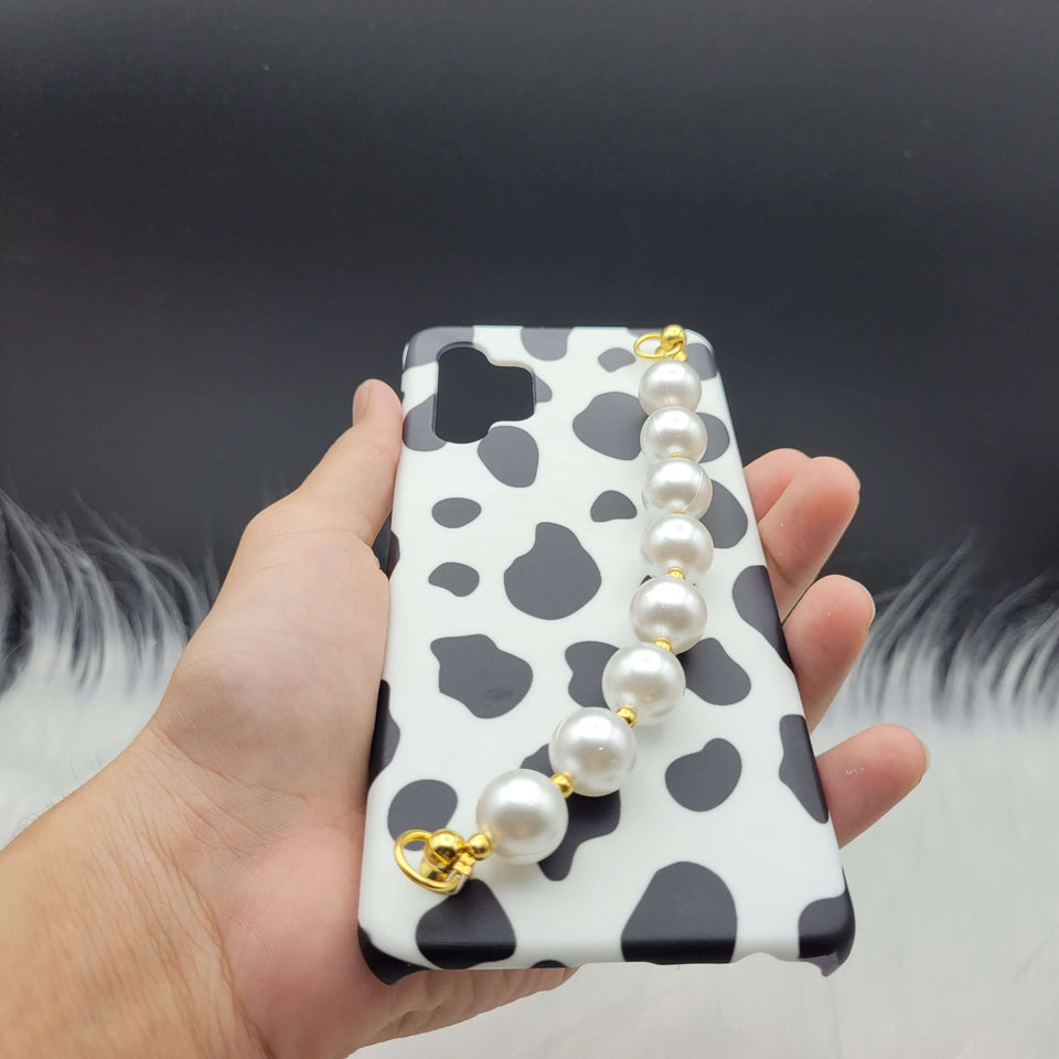 Black And White Cow Pattern Pearl Holder Case Cover