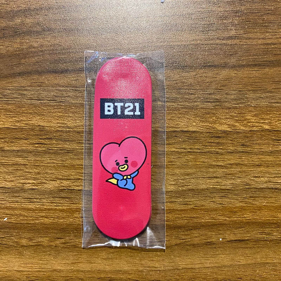 BTS BT21 Momo Stick Phone Holder